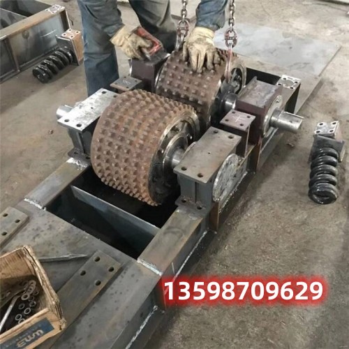 碎玻璃瓶磨粉機(jī)械設(shè)備ZM150L單筒振動(dòng)磨機(jī)技術(shù)參數(shù)